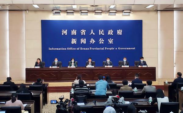 健全学校家庭社会协同育人机制 巩固提升“双减”成效(图1)